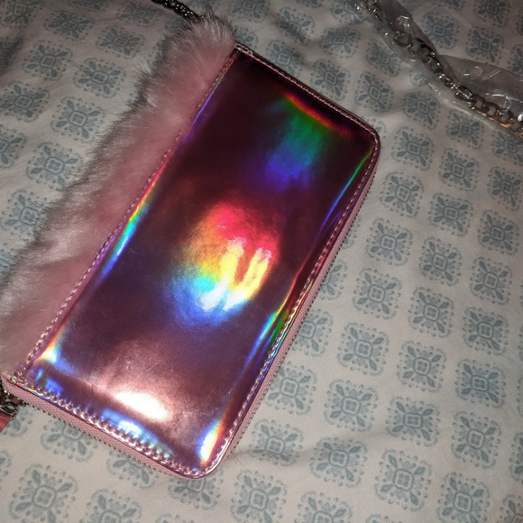 Pink holographic purse/wallet - Picture 2 of 4